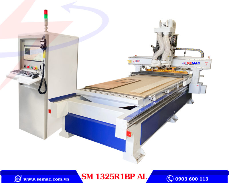 Máy phay khoan cnc router có rulo tì phôi | SEMAC