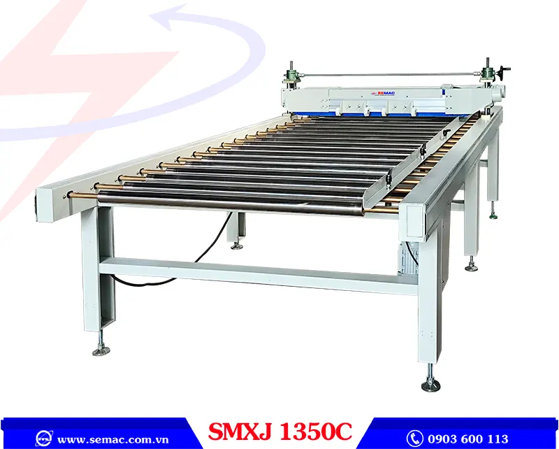 DÂY CHUYỀN PHỦ MẶT LAMINATE - SMXJ 1350C 4 Bàn rulo vệ sinh ván - dây chuyền phủ mặt laminate SMXJ 13250C | Semac
