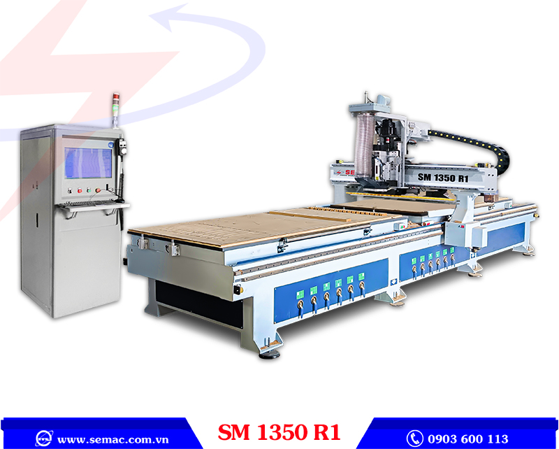 MÁY CNC ROUTER 2 BÀN 1 ĐẦU THAY DAO TỰ ĐỘNG - SM 1350 R1