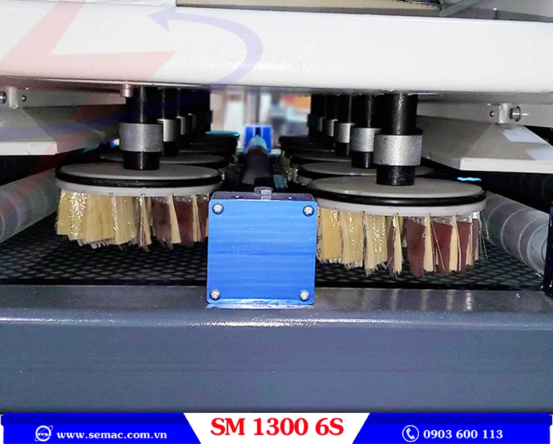 MÁY CHÀ NHÁM CHỔI 6 TRỤC - SM 1300 6S 3 Trục chà nhám đĩa máy chà nhám chổi 6 trục SM 1300 6S