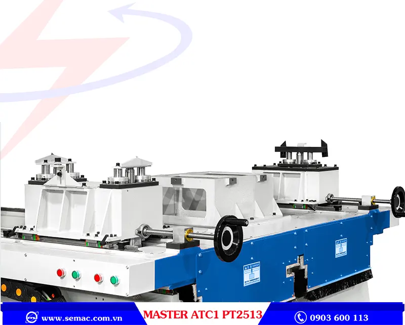 MÁY CNC 5 TRỤC 3D THAY DAO TỰ ĐỘNG - MASTER ATC1 PT2513 3 Bàn gia công máy CNC 5 trục 3D thay dao tự động MASTER ATC1 PT2513 | SEMAC